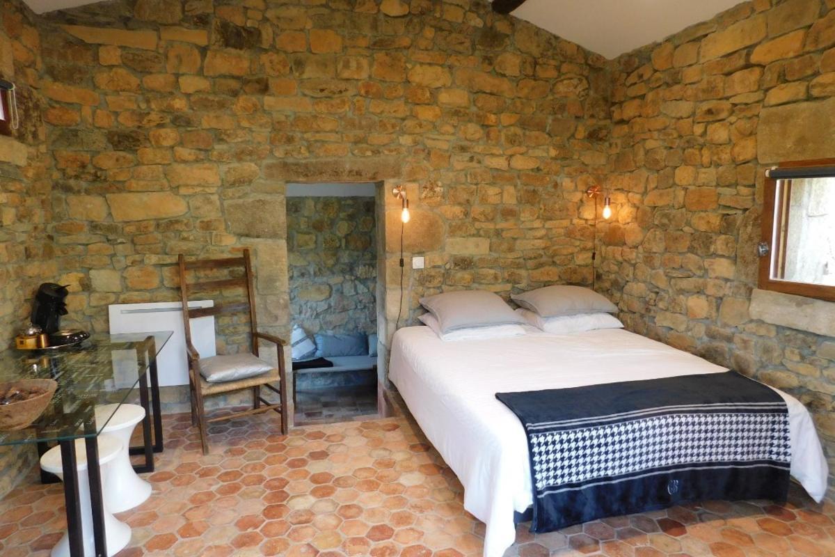 Chambre D'Hotes Les Cerisiers Vesseaux Buitenkant foto